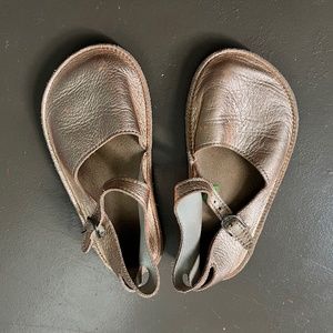 Softstar Shoes Merry Jane Shiny Copper Youth 4 Wide